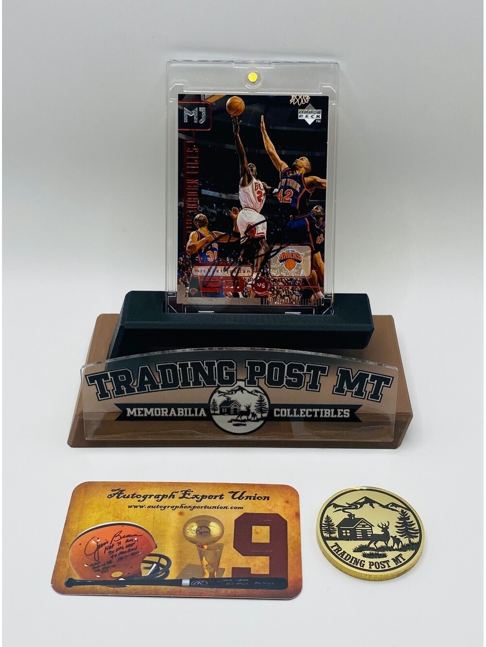 Michael Jordan Signed Card With COA (121164) (Bulls)